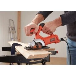 Black & Decker Black+Decker Kompakt-Handkreissäge 400 W BES510 18 Black & Decker Black+Decker Kompakt-Handkreissäge 400 W BES510 -Günstiges Werkzeug Geschäft 358310 2012 05