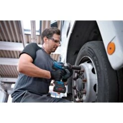 Bosch Professional 18 V Akku-Drehschlagschrauber GDS 18V-1000 C Solo -Günstiges Werkzeug Geschäft 605679 3058 03